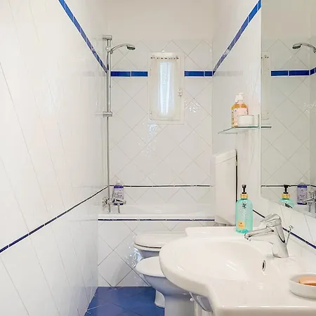 The Mansarda 5terre Position 3 Letti Ac Apartment La Spezia